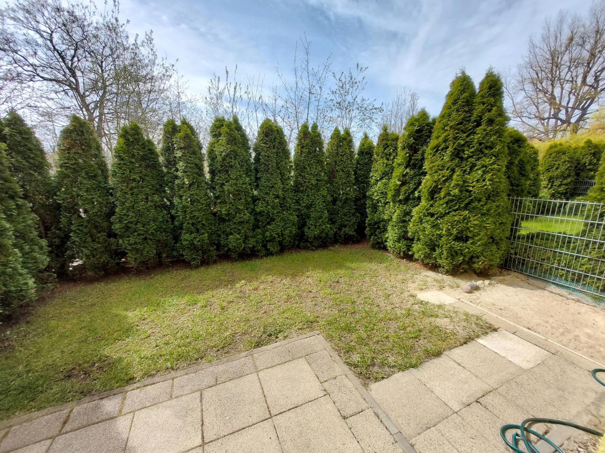 Apartament Z Ogrodkiem Kołobrzeg Esterno foto